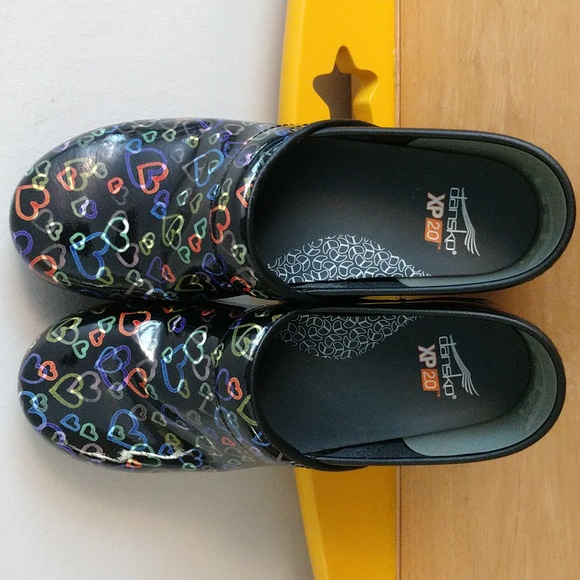 Dansko XP 2.0 Clogs size 40 Floating Hearts New - Picture 5 of 10